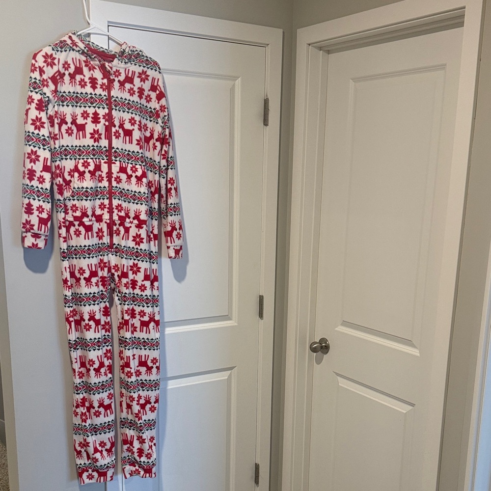 Hanna Andersson Red and White Kids Pajamas
